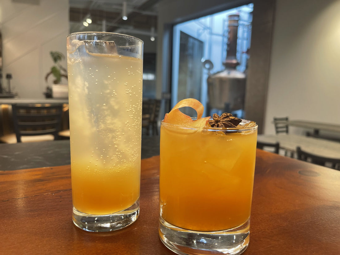 Cheers! Easy-to-Make Holiday Cocktails and Mocktails