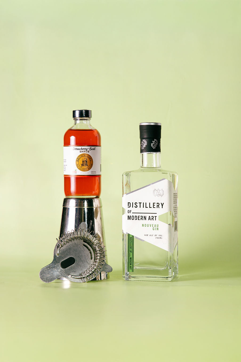 Strawberry Basil Shrub (w Nouveau Gin)