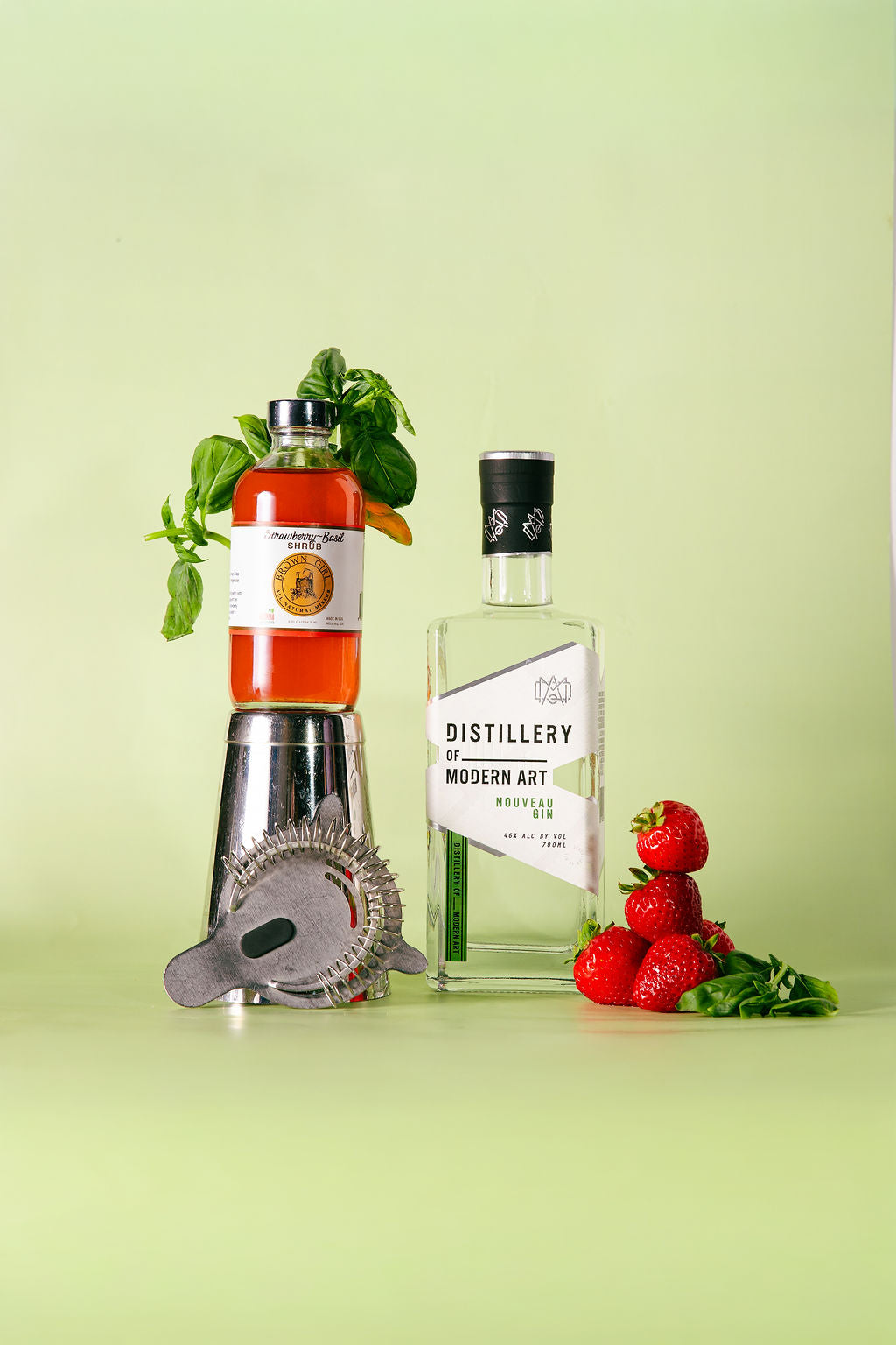 Strawberry Basil Shrub (w Nouveau Gin)