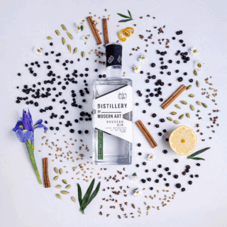 https://distilleryofmodernart.com/wp-content/uploads/2025/07/Gin-flat-lay-square-320x320.png